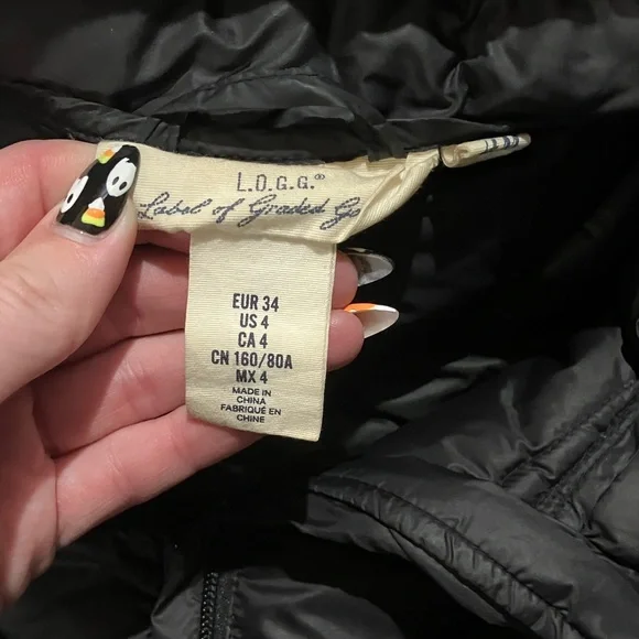 Women's Black Puffer down Jacket SUPER FLATTERING!!! - Picture 2 of 7